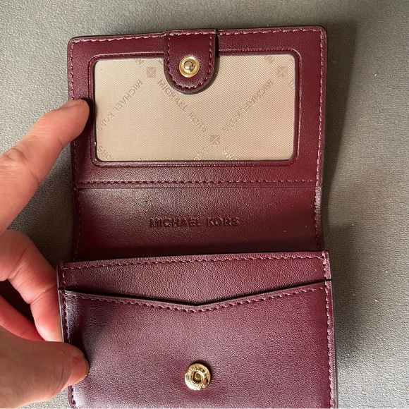 Michael Kors Signature Brown Card Holder - Picture 4 of 5